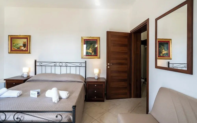Tenuta Ricco Mono With Pool And Garden