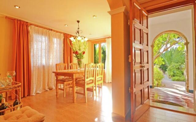 Modern Chalet with Private Pool in El Toro Majorca