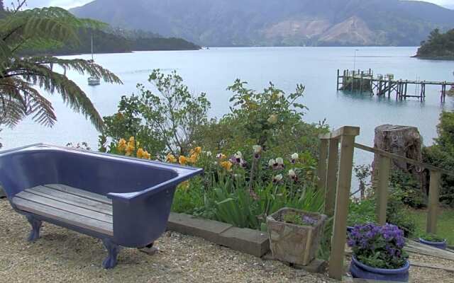 Te Mahia Bay Resort