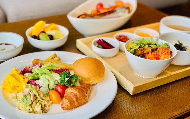 Solaria Nishitetsu Hotel Seoul Myeongdong