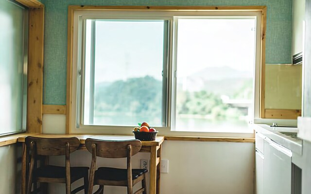 Chuncheon Feel Motion Pension