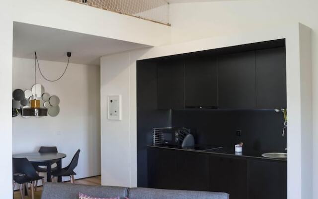 ORM - Cristal Apartment