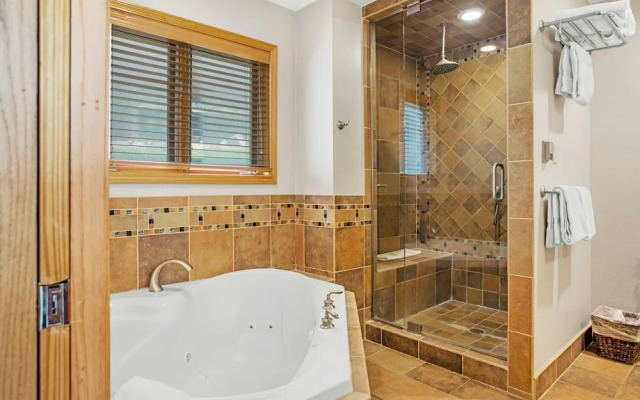 4515 Bighorn Road 4 Bedroom Home