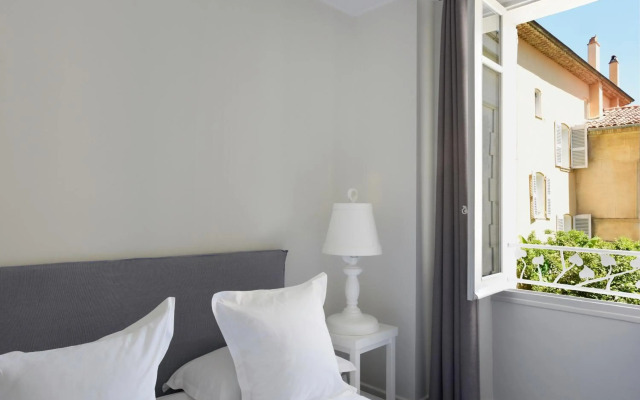 White 1921 Saint-Tropez