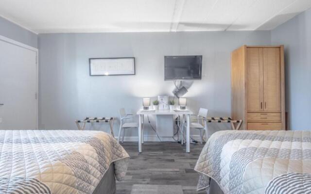 The Waterway by Carolina Retreats