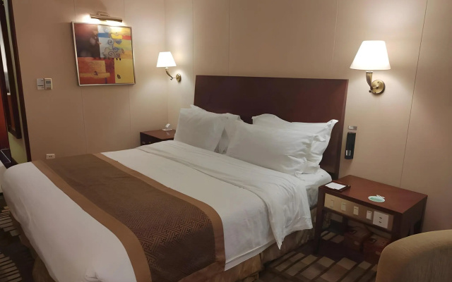 Jianguo Hotel – Guest Rooms – Beijing