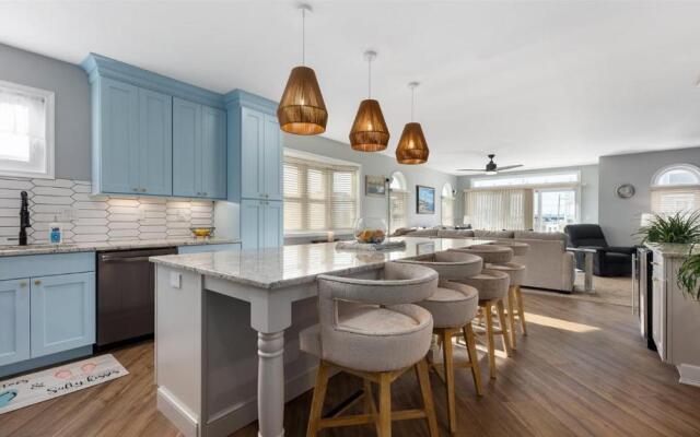 355 E 24th Ave, Unit 1