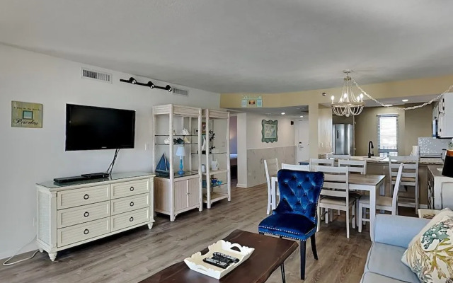 Emerald Towers by Panhandle Getaways