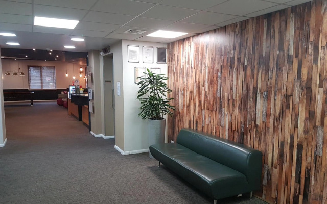 ibis Cardiff Gate - International Business Park