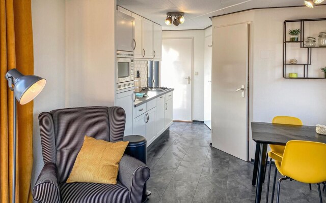 Nice Home in Breukelen With 2 Bedrooms and Wifi