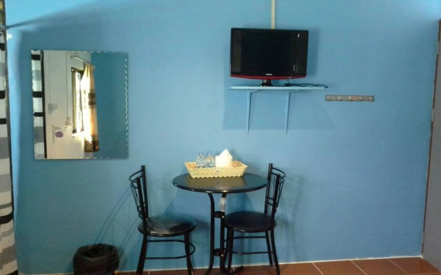 OYO 1163 Eden Hostel