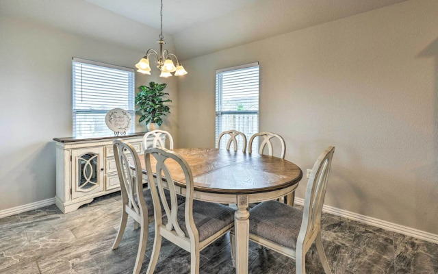 Fayetteville Home: Near University & Biking Trails