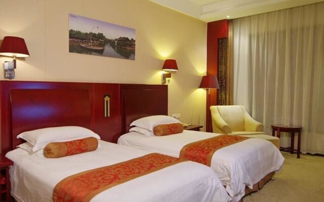 Gold Riverside Hotel