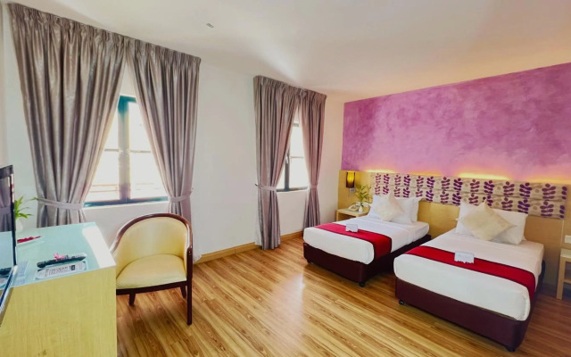 Bella Vista Waterfront Resort