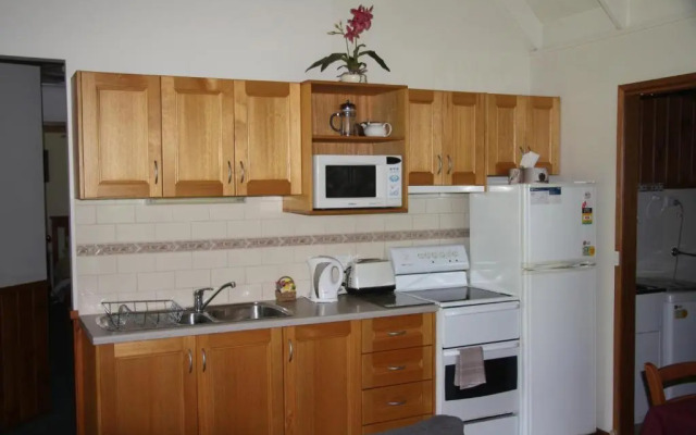 shady brook cottages