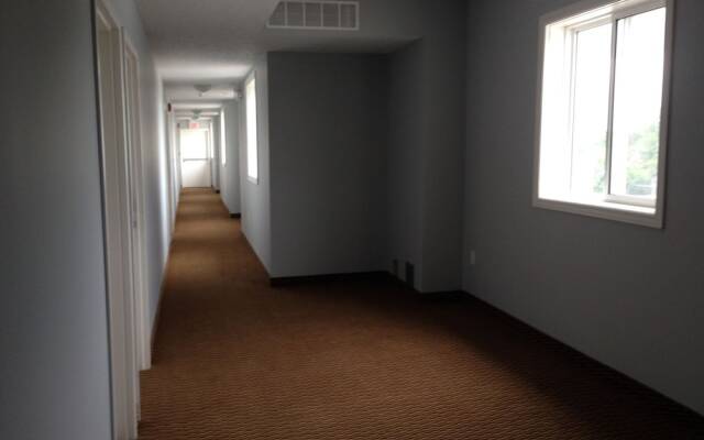 Travellers Motel - New Wing