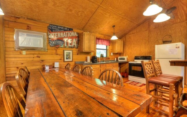 Panther Creek Cabins