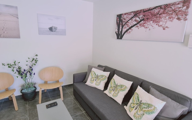 Nissi Twins Apartments by STAY BnB