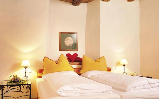 Hotel Goldener Engl