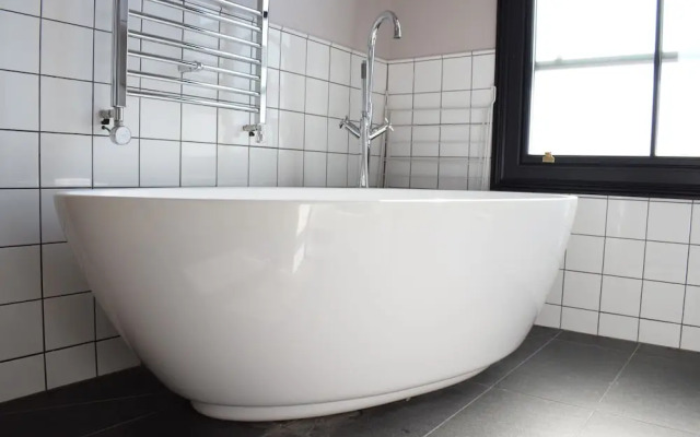 Stunning Home In East London Location