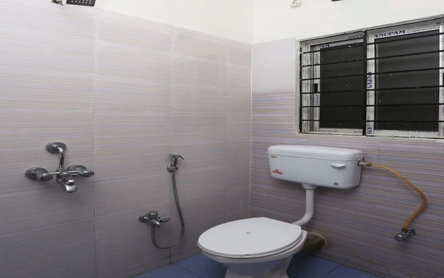 OYO 10883 Pema Thang Residency