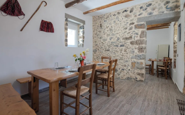 Sellia Stone House - your summer retreat