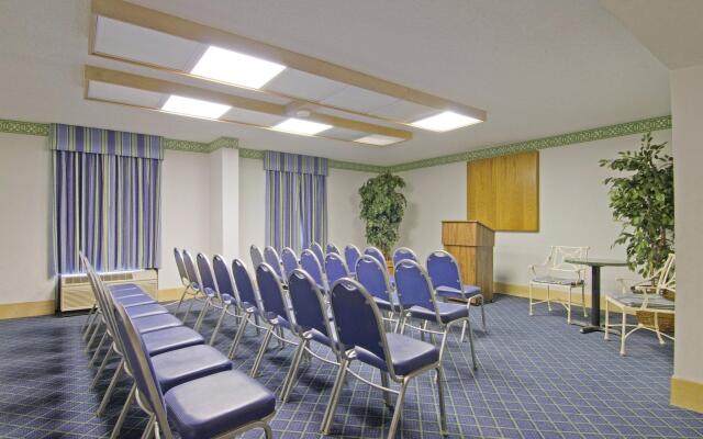 Americas Best Value Inn Dallas