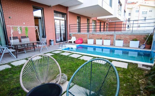 Stylish two bedroom house with private pool