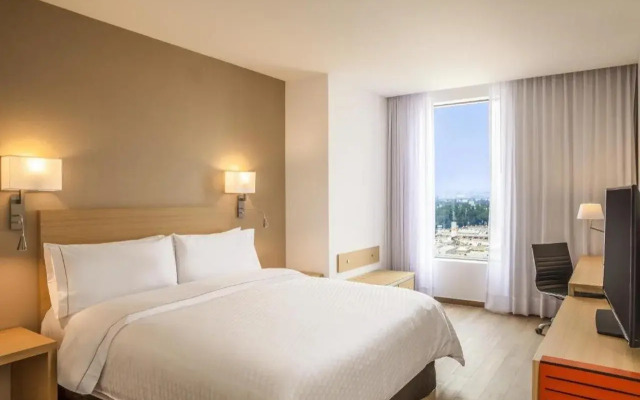 Fiesta Inn Parque Puebla