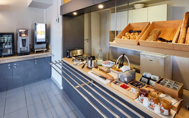 B&B HOTEL MARSEILLE La Valentine Saint-Menet