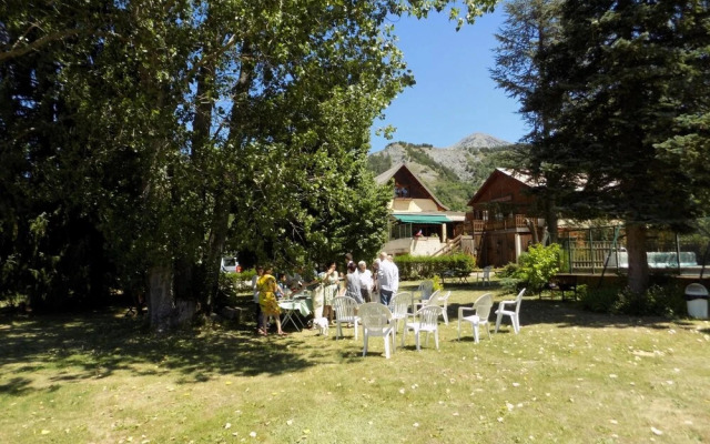 Hôtel Le Vieux Tilleul