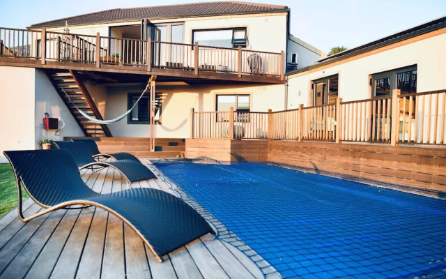 Haven Point Accomodation