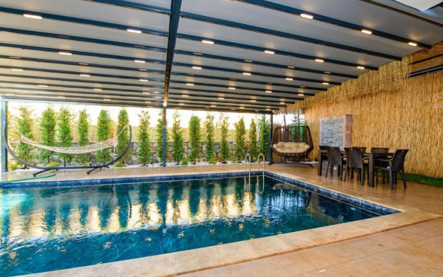 Söğüt 1 - 4 Bedroom with jacuzzi in Fethiye