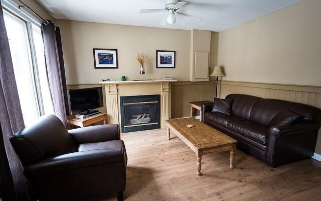 Georges Mountain Village