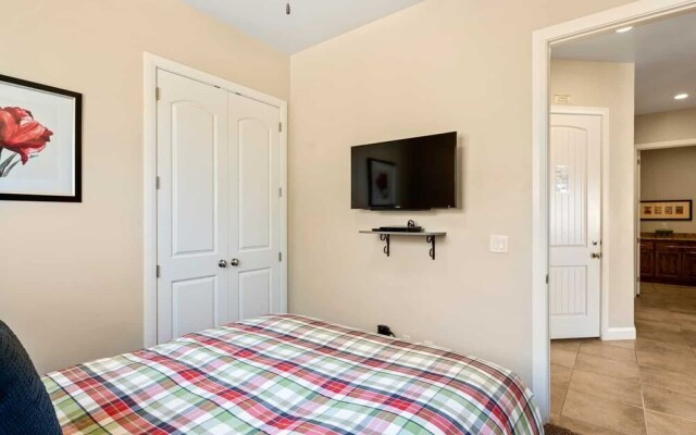 Gateway To Fun 3 Bedroom Townhouse