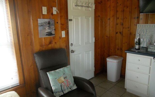 SeaWitch Motel
