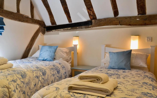 Walnut Cottage