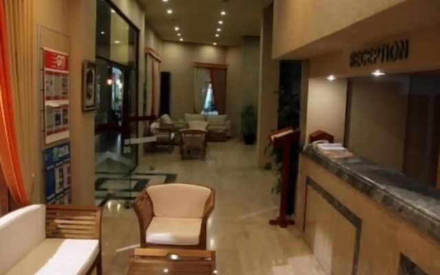 Idyros Hotel