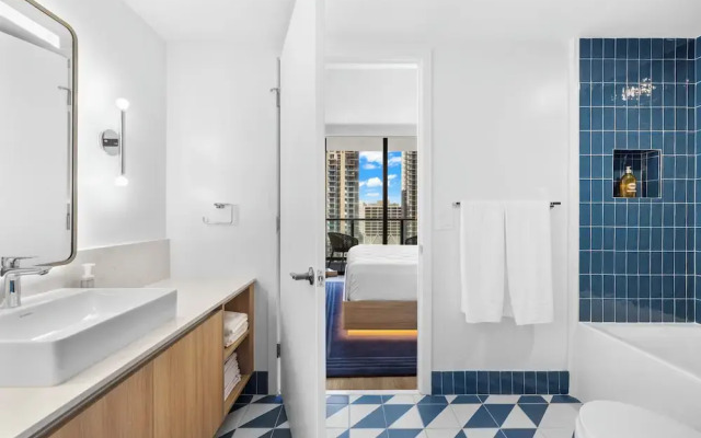 Miami Luxury 2BR with Panoramic Views