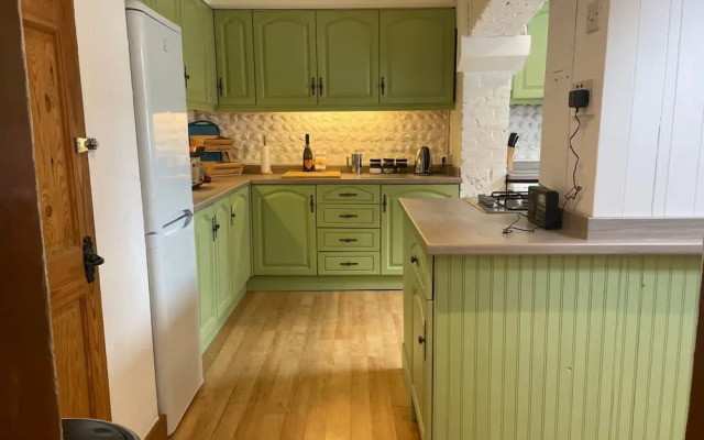 Large Family Getaways Metres From the Beach