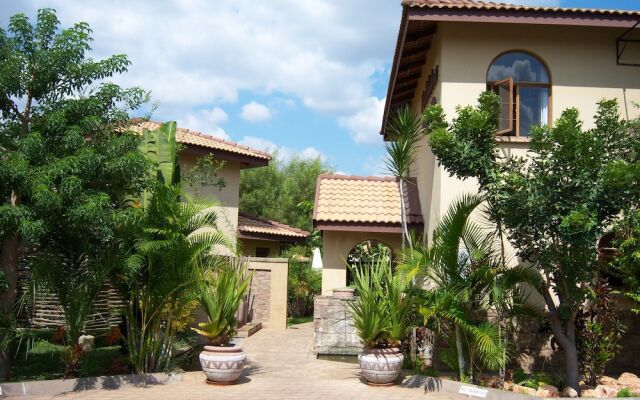 Madidinkwe Guest Villa