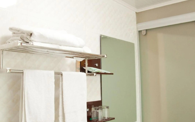 Jieba Business Hotel