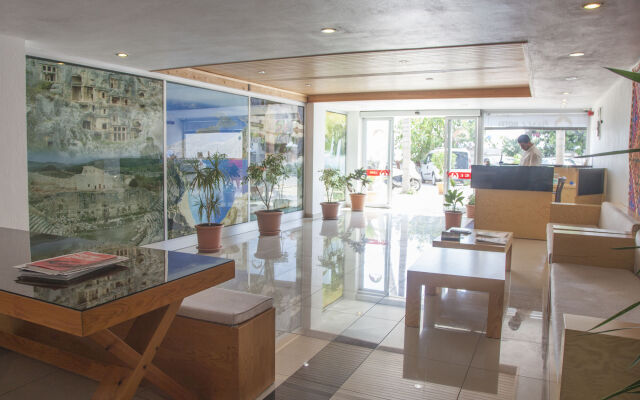 Narr Hotel
