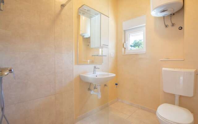 A5 - Spacious apt With the sea View & use of Pool