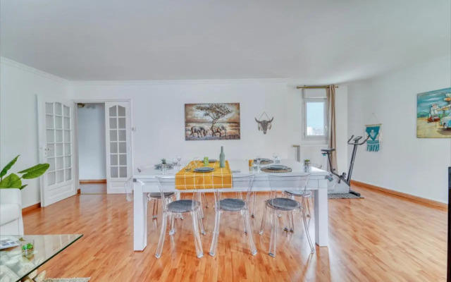 Chic Apart With Parking (Paris - La Defense)