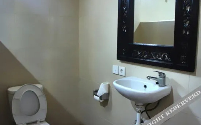 Putu Guest House