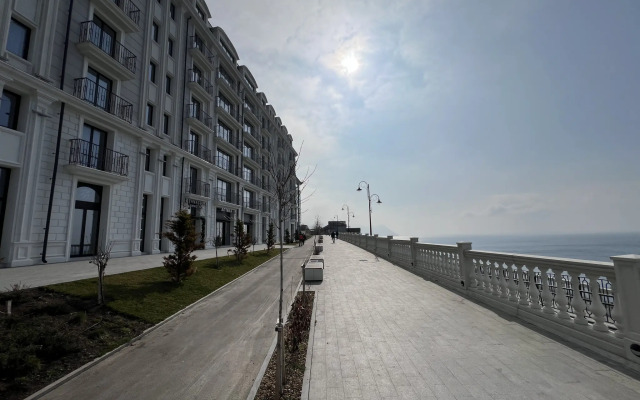 Апартаменты на улице Толстого