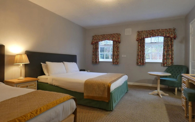 Marston Farm Hotel