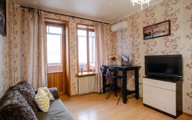 Apartments on Sovetskaya street 57