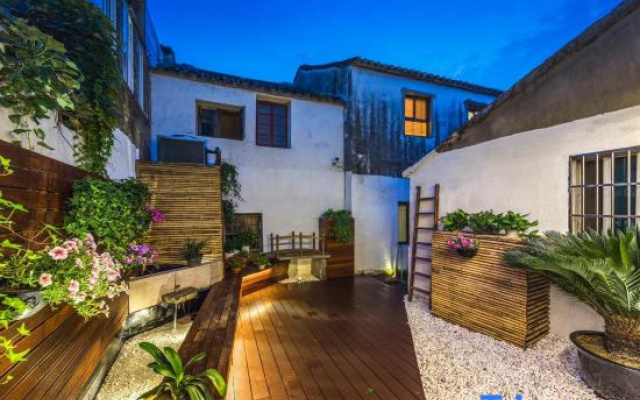 Tongli Qingyan · Shangpin Courtyard Riverside Vacation Apartment